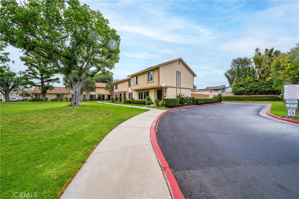 201 W Alton Ave B-235