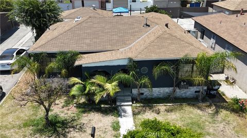 Photo of 6674 Easton St, East Los Angeles, CA 90022 (MLS # IV25254420)