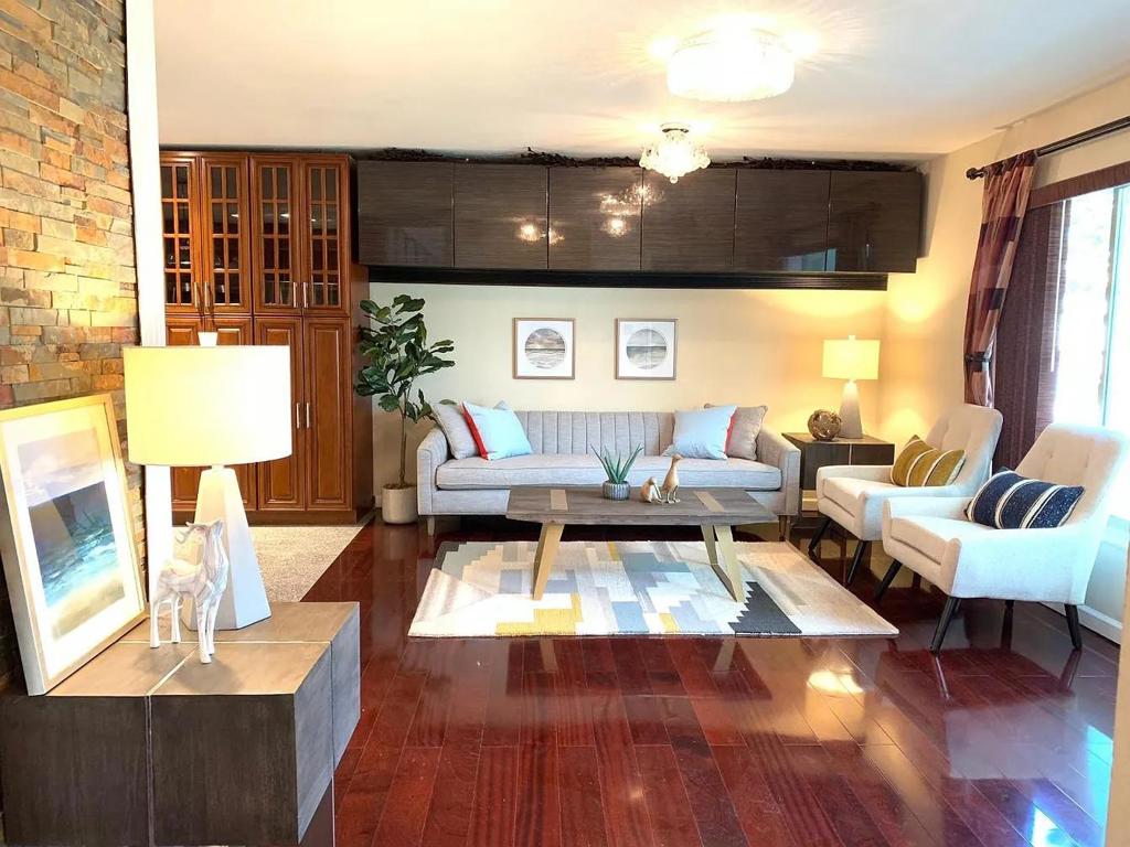 - Residential Lease