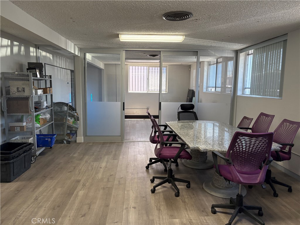 Amazing opportunity to lease a commercial office space in Van Nuys! This unit is a perfect office setup for a small business and has an abundance of natural light, a functional floor plan of +/- 900 square feet, and laminate floors! Lease comes with 1 parking space (any guests are to use street parking subject to city street rules/regulations)