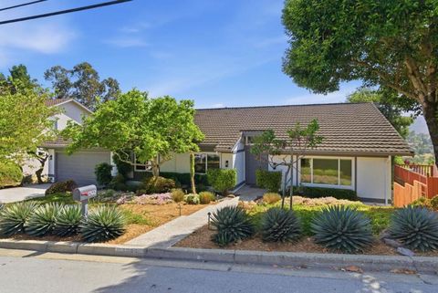 Photo of 1392 Bel Aire Road, San Mateo, CA 94402 (MLS # ML82047461)
