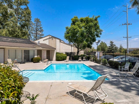 Tiny photo for 15242 Campus Park Drive #E, Moorpark, CA 93021 (MLS # 226003085)