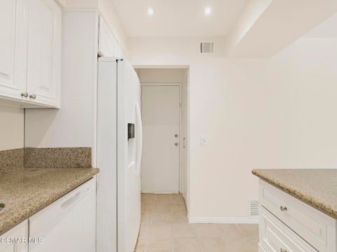 Tiny photo for 15242 Campus Park Drive #E, Moorpark, CA 93021 (MLS # 226003085)