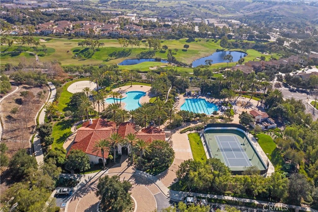 Photo of 16 Via Destino, San Clemente, CA 92673 (MLS # BB25232470)