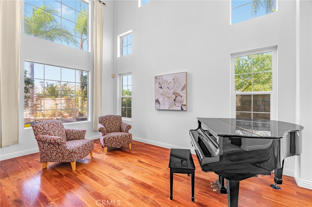 5283 Renoir Lane