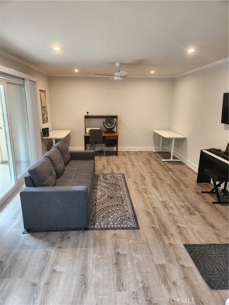 8515 Villa La Jolla Drive