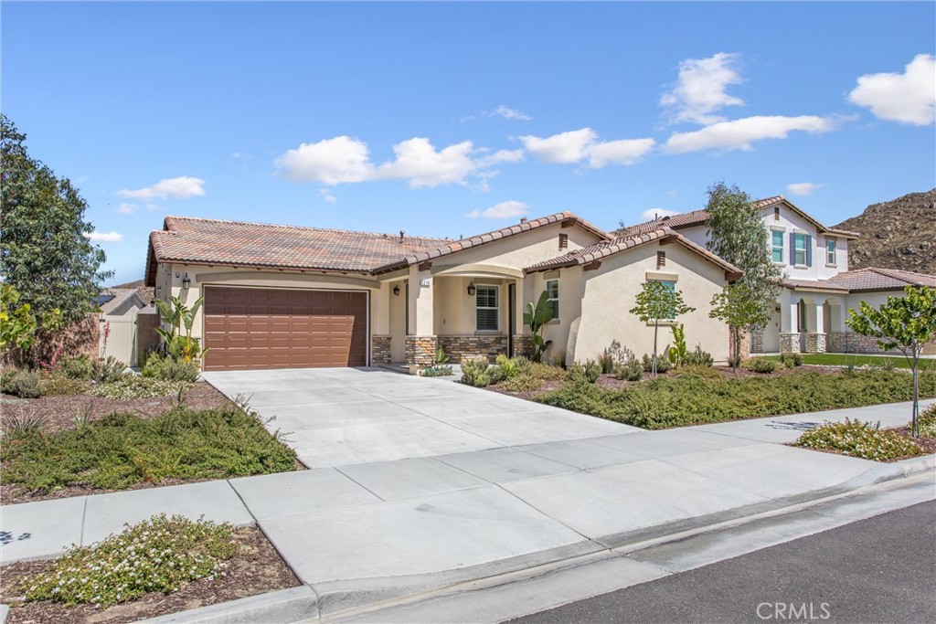 1216 Flagstone Lane
