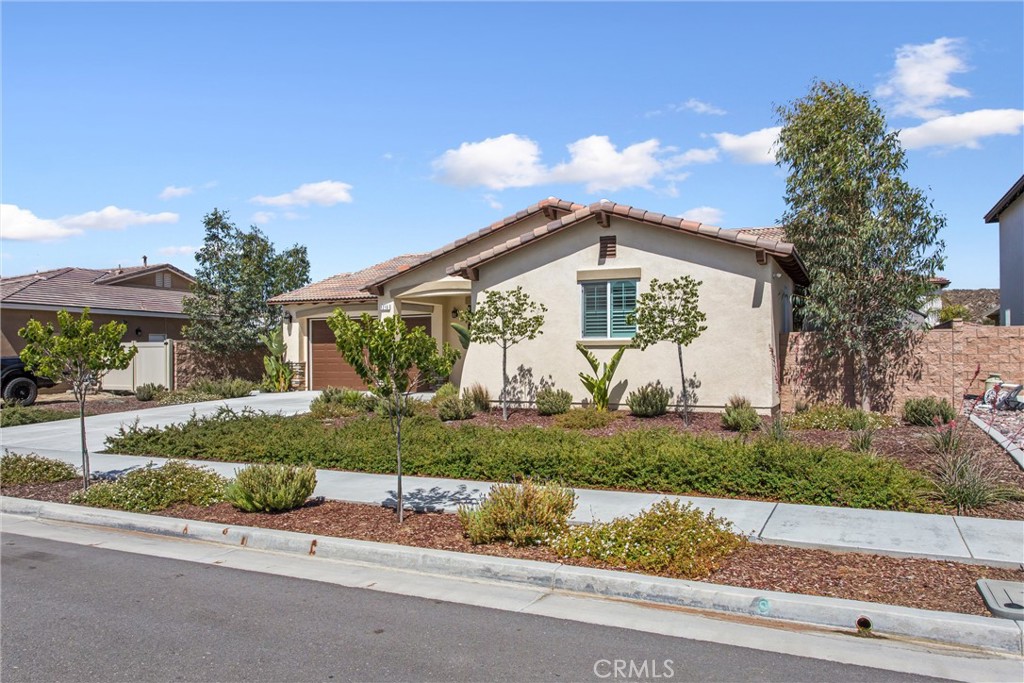 1216 Flagstone Lane
