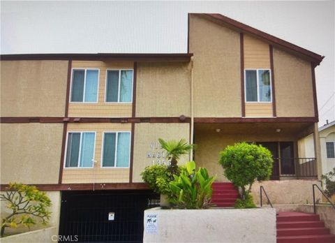 Photo of 1350 N Marine AVE #113, Wilmington, CA 90744 (MLS # SW26142549)