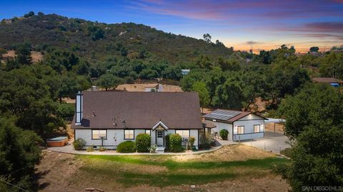 12108 12110 Lilac Heights Ct Valley Center CA 92082