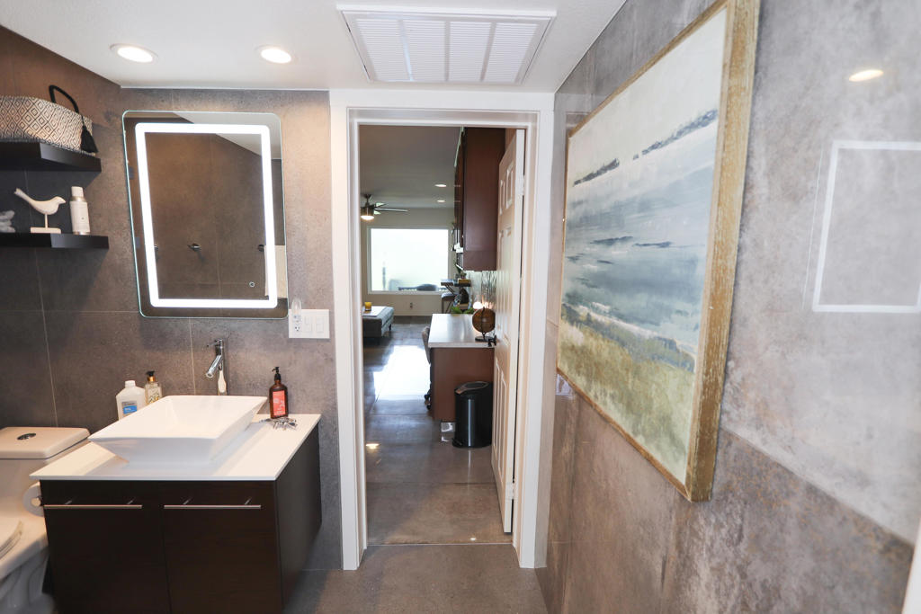 Mission Lakes - Residential Lease