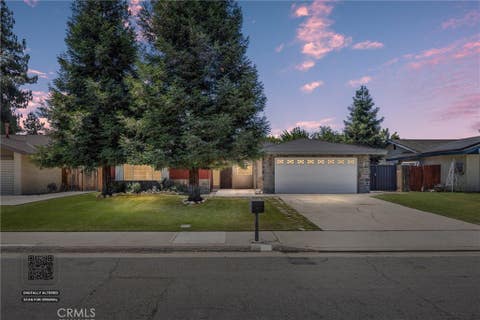 Photo of 3005 Estero ST, Bakersfield, CA 93309 (MLS # PI26127431)