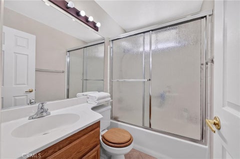 Tiny photo for 12813 Raenette WAY, Moreno Valley, CA 92553 (MLS # SW26199162)