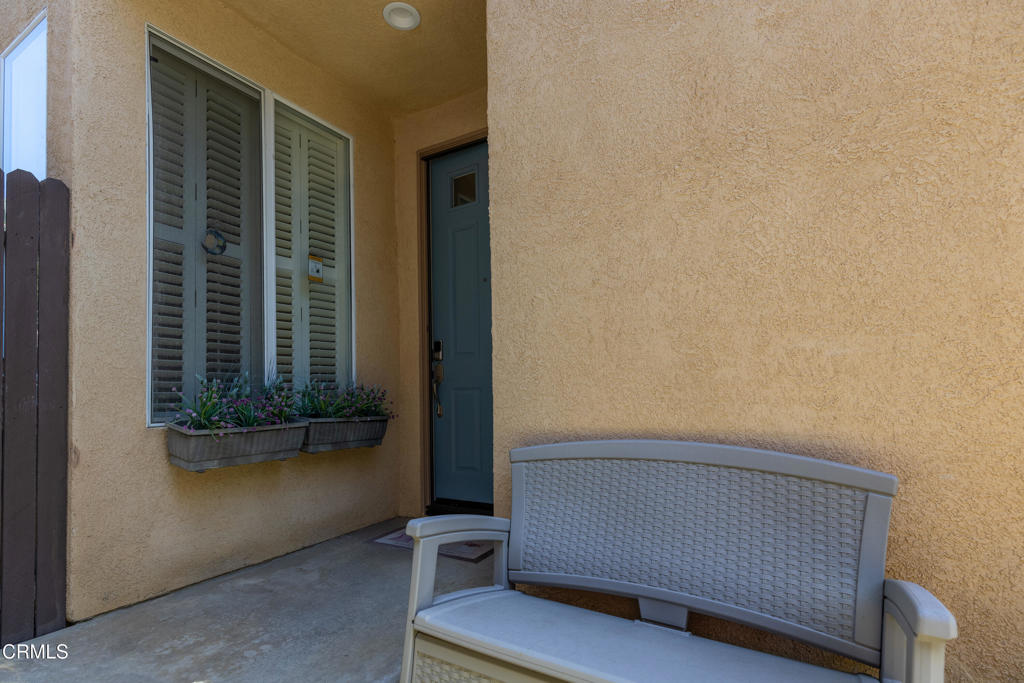 4533 La Tuna Court