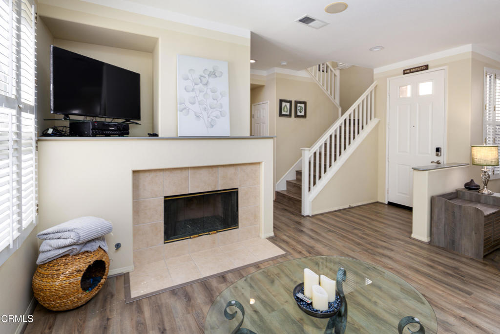 4533 La Tuna Court