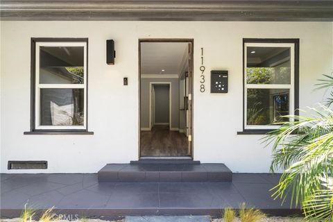 Photo of 11938 Exposition Boulevard, Los Angeles, CA 90064 (MLS # SB25266947)