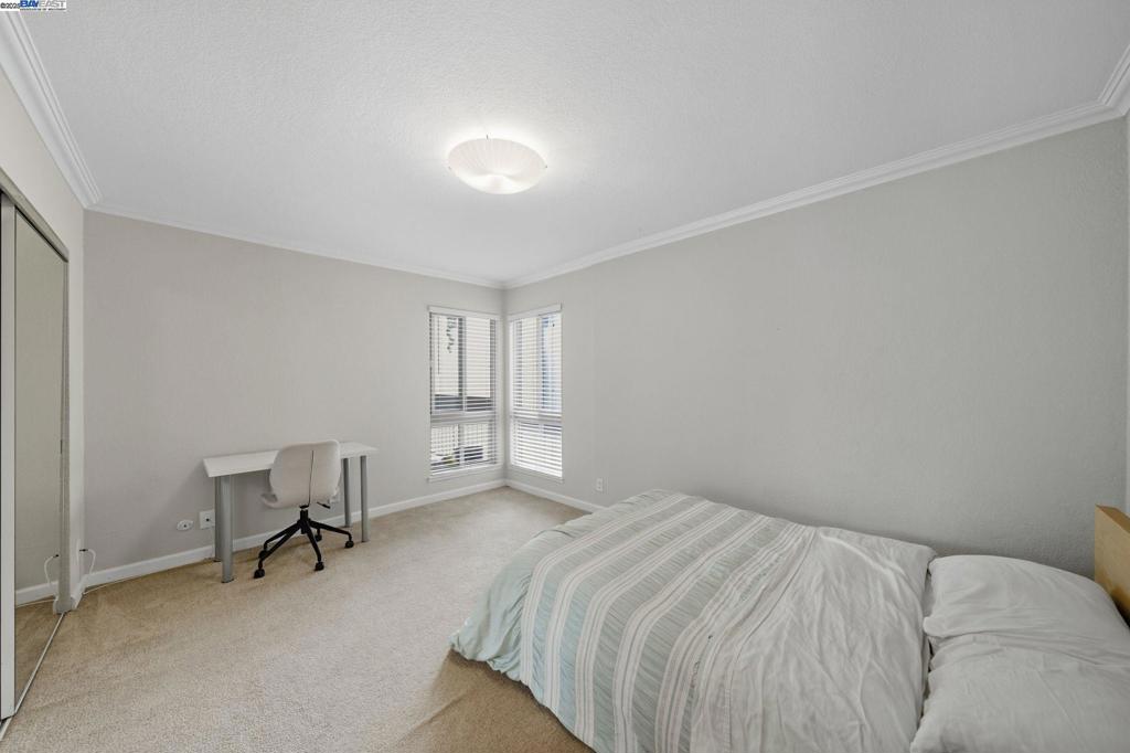 ADAMS POINT - Residential