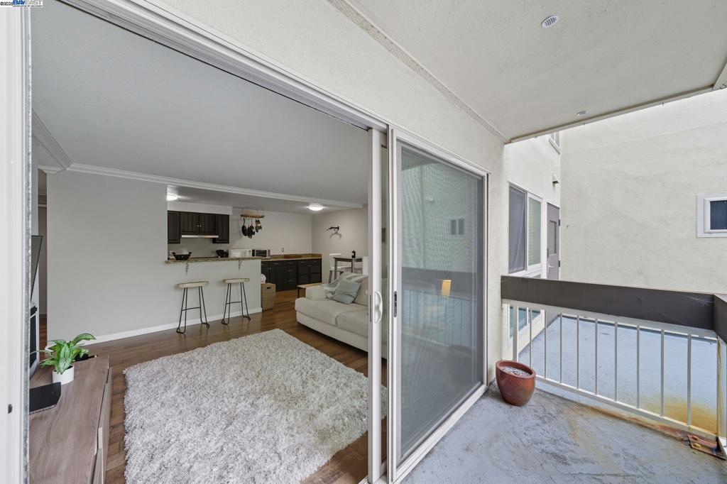 ADAMS POINT - Residential