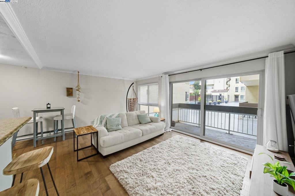 ADAMS POINT - Residential