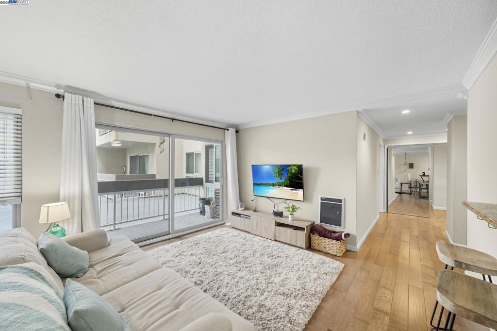 ADAMS POINT - Residential