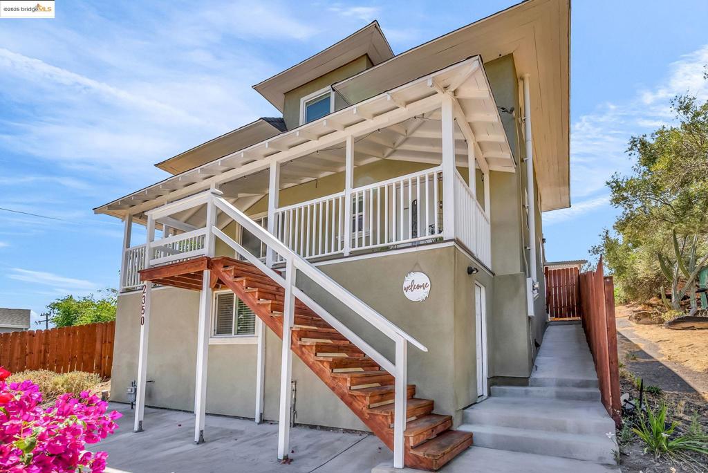 2350 W Shell Ave