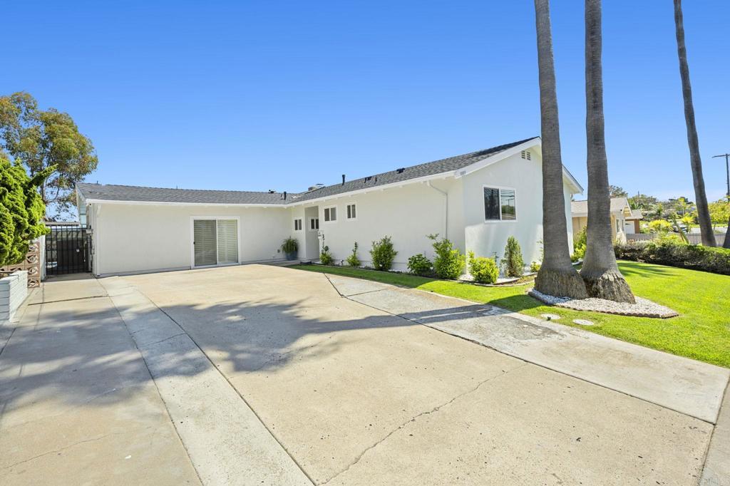 3883 Mount Everest Blvd.