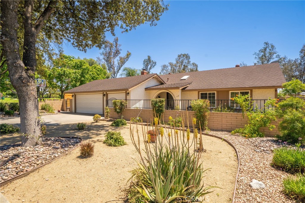 378 E Radcliffe Drive