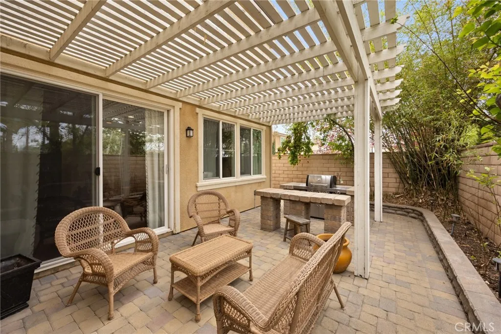 Ontario, California 91764, United States, 4 Bedrooms Bedrooms, ,3 BathroomsBathrooms,Residential,Active,120613