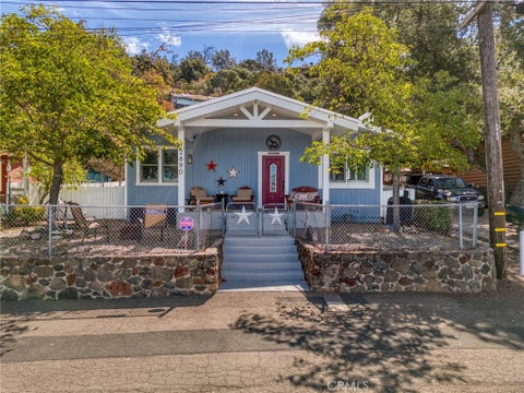 Photo of 2890 Silverado LN, Clearlake, CA 95422 (MLS # LC26189082)