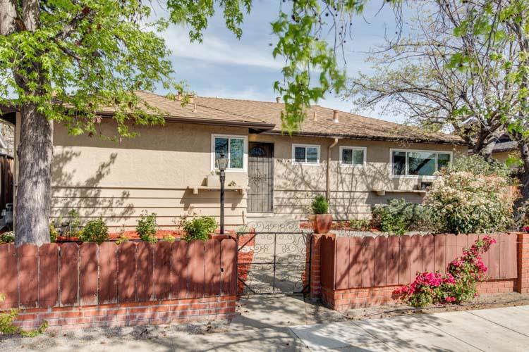 YOU WILL LOVE IT! Gorgeous Cambrian home recently updated w/many high end finishes. Located in desirable neighborhood. Features: stunning kitchen w/endless counter space, open floor plan brings in lots of natural light, wood flooring, upgraded bathrooms, fresh paint, new landscaping. Large back yard&patio. Detached garage converted back w/permits. Rare&convenient alley access. Top Union Schools. Great central location close to parks, schools, restaurants&shopping, Easy access hghys 85/17-Must See!