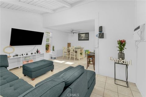 Photo of 1000 W Macarthur Blvd #58, Santa Ana, CA 92707 (MLS # OC25249644)