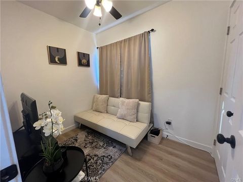 Photo of 1441 S Cloverdale Avenue #1/2, Los Angeles, CA 90019 (MLS # DW25227802)