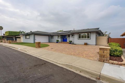 Photo of 5640 Del Cerro Blvd Blvd, San Diego, CA 92120 (MLS # 260001801SD)