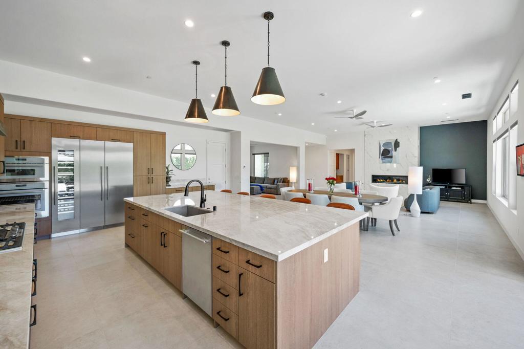 Desert Club Estates - Residential