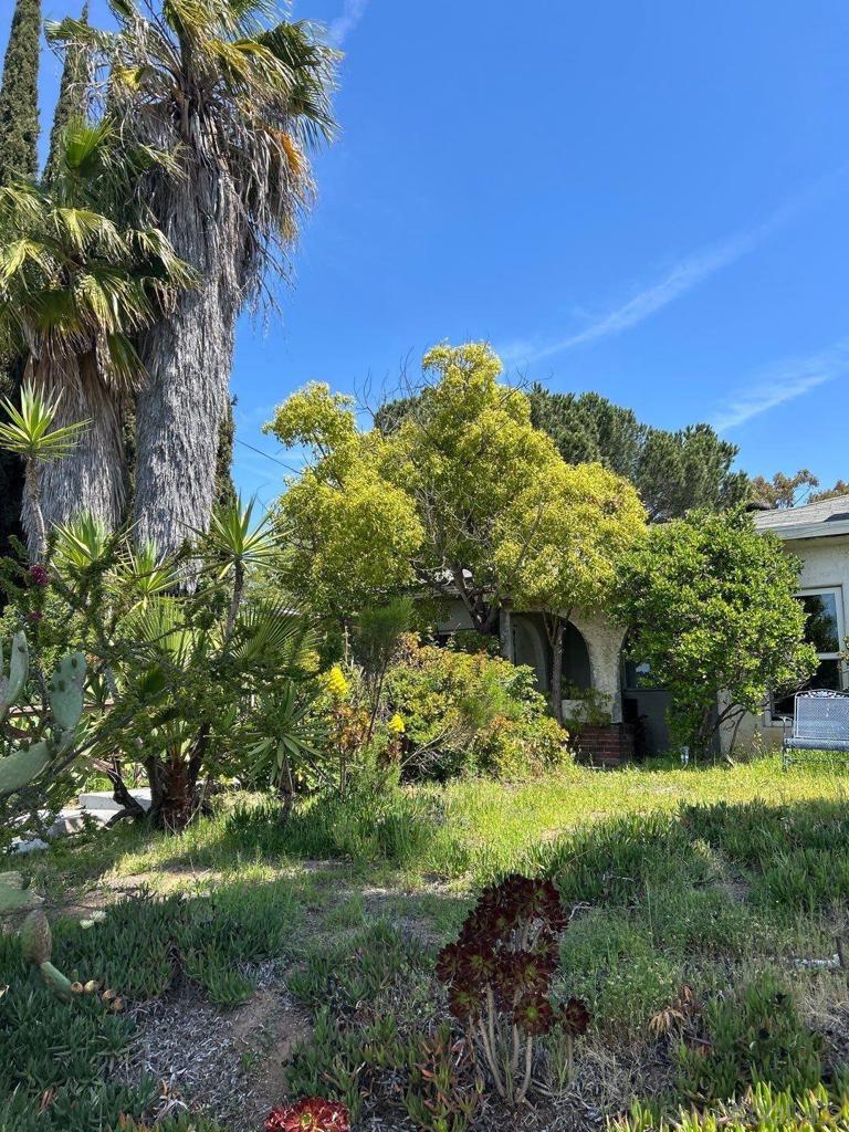 Development opportunity in Fletcher Hills! This 2-bedroom, 1-bath home offers exceptional value-add potential in a prime San Diego County location. SB-9 zoning presents an excellent development opportunity for possible lot split or new construction—ideal for developers or those looking to maximize returns. Located in a desirable neighborhood, this property is a rare canvas for creative investors ready to capitalize on the area’s strong demand.