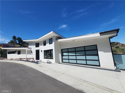 Photo of 8366 Hillcroft Drive, West Hills, CA 91304 (MLS # BB25068784) Photo of 8366 Hillcroft Drive, West Hills, CA 91304 (MLS # BB25068784)
