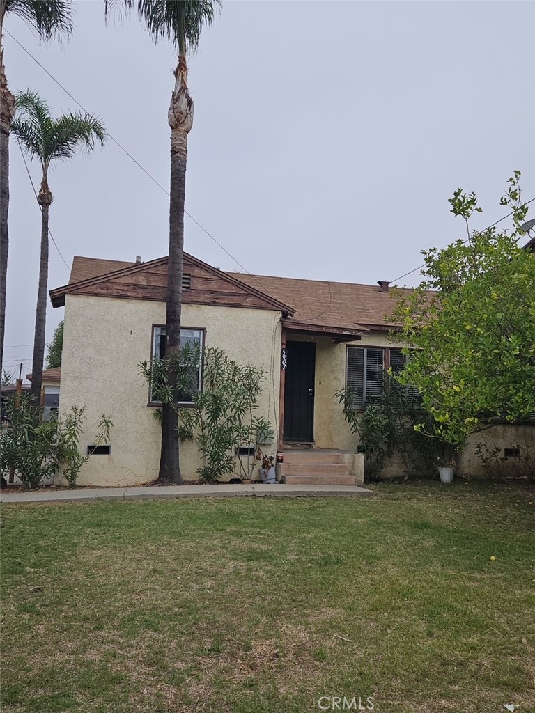 5907 Greenwood Avenue