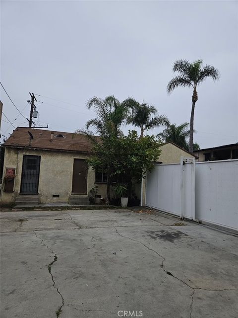 Photo of 5907 Greenwood Avenue, Commerce, CA 90040 (MLS # PW25266427)