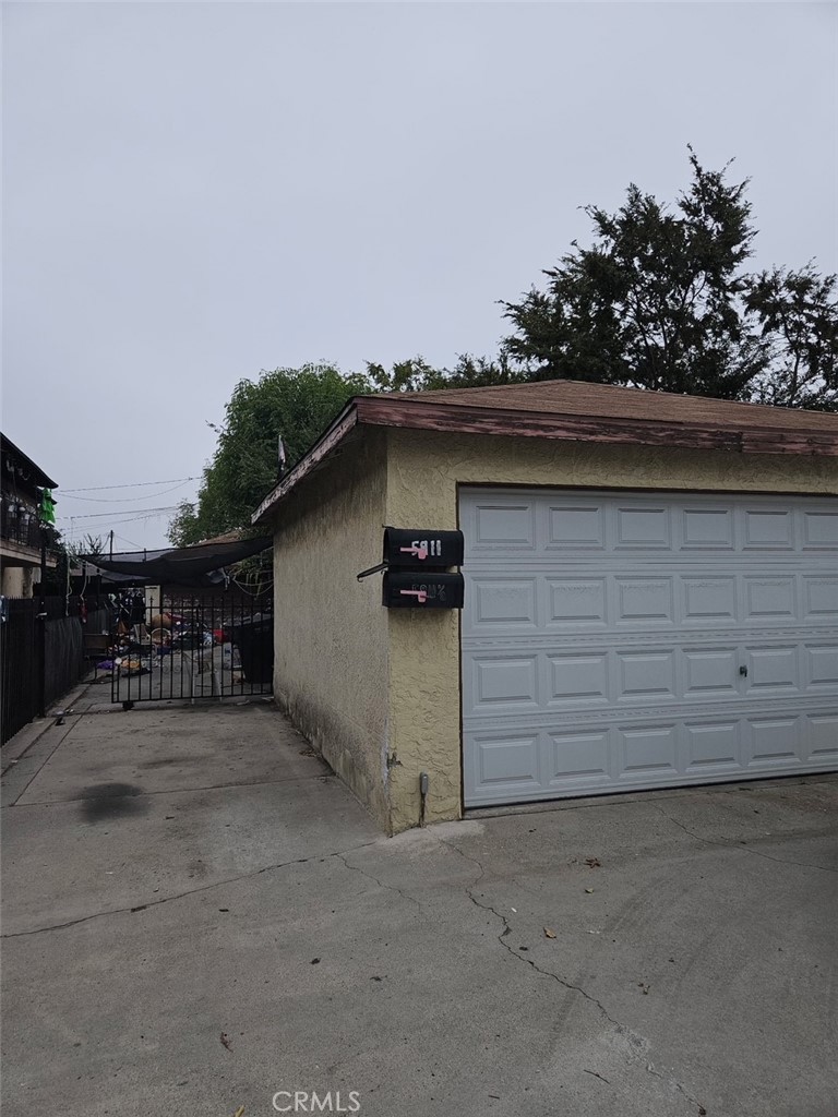 5907 Greenwood Avenue