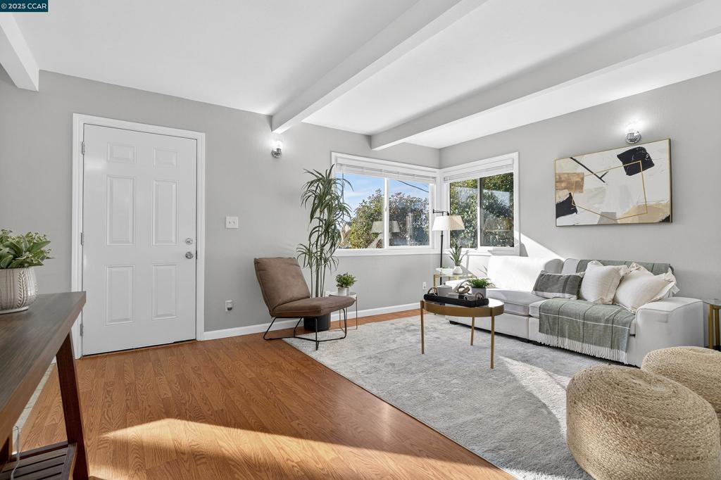 MONTALVIN - Residential