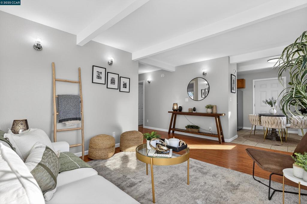 MONTALVIN - Residential