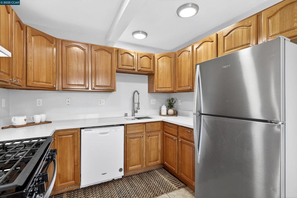 MONTALVIN - Residential