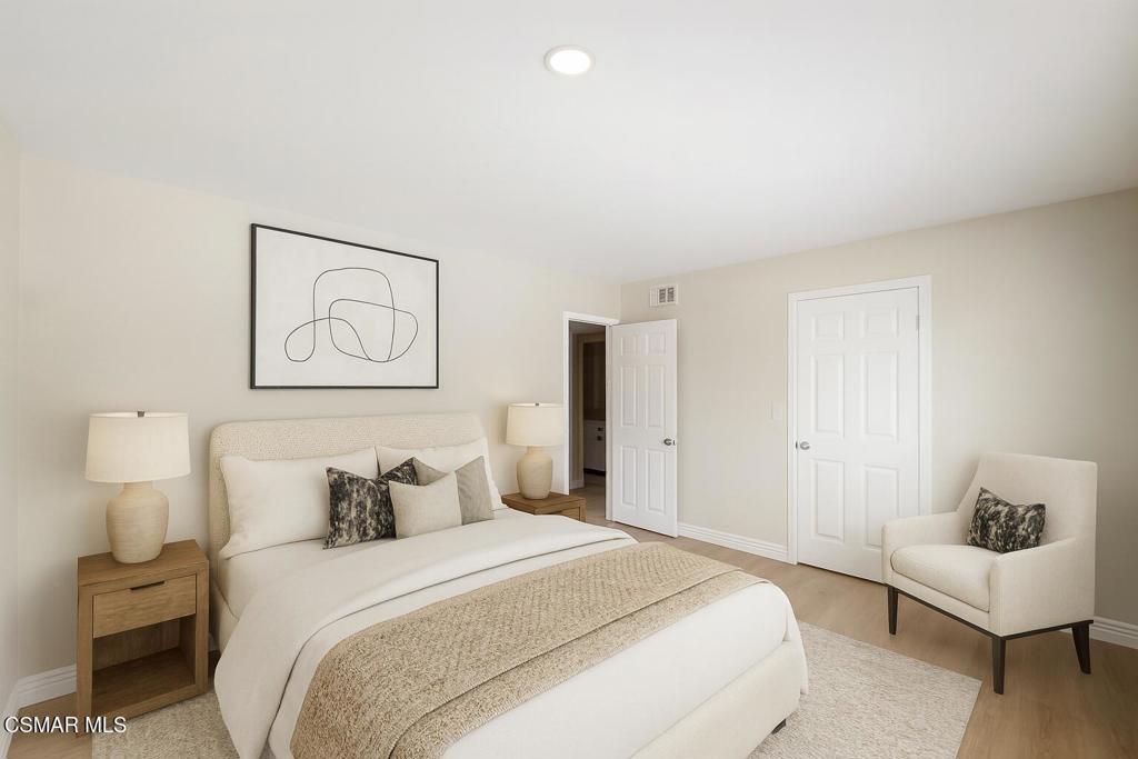 Village Glen-724 - 724 - Residential