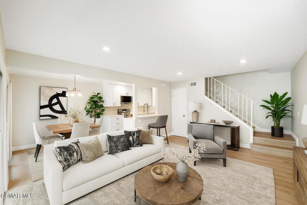 Village Glen-724 - 724 - Residential