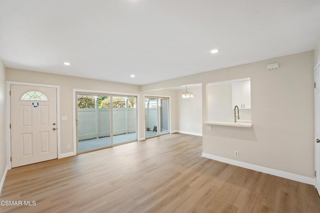 Village Glen-724 - 724 - Residential