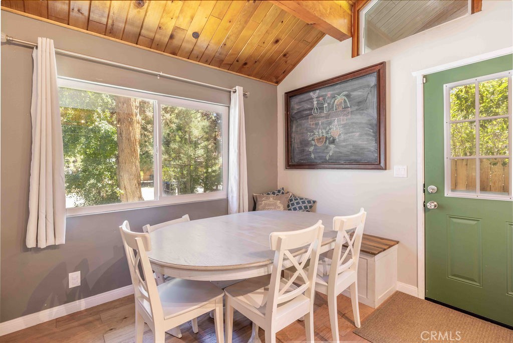 945 Tinker Bell Avenue