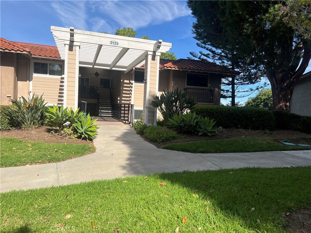 Photo of 3123 Via Serena N #C, Laguna Woods, CA 92637 (MLS # PW26039740)