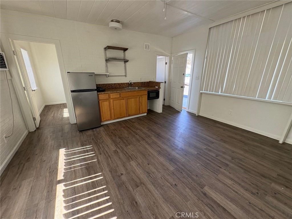 none - Residential Income