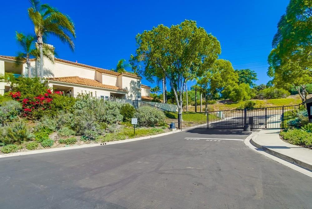 La Costa - Residential