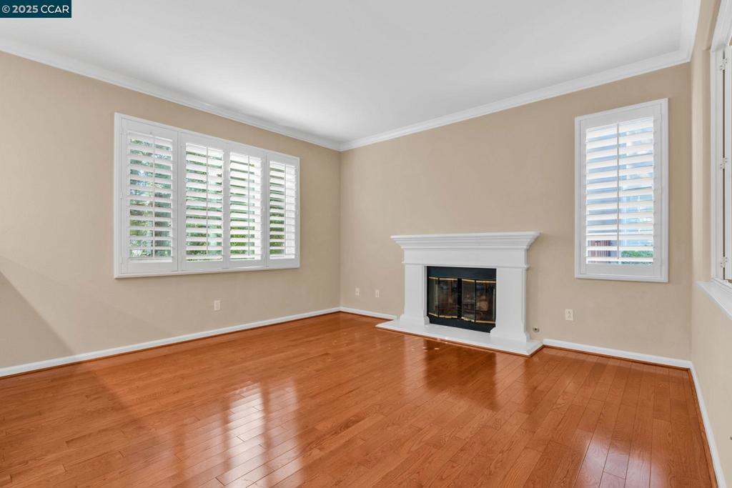 CANYON PARK - Residential